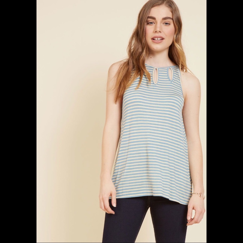 Modcloth Keyhole Top